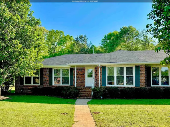 817 Taylor Cir, Sylacauga, AL 35150