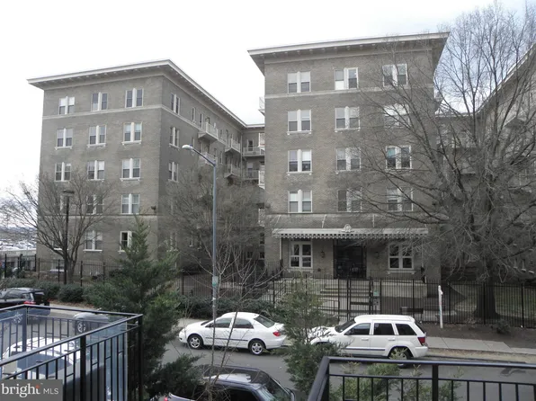 1308 Clifton St NW APT 215, Washington, DC 20009