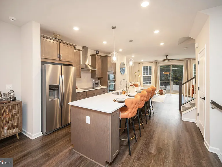 162 Shaded Valley Ct — Photo 7
