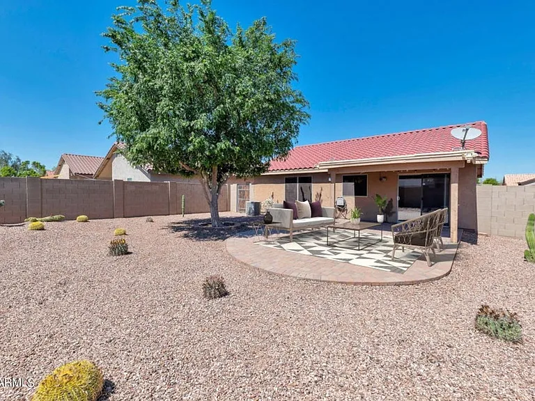 13825 W Ironwood St — Photo 11