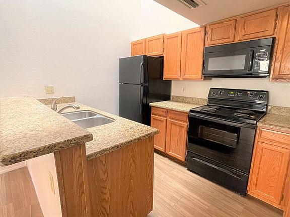 3rd image of 1432 W Emerald Ave Unit 689