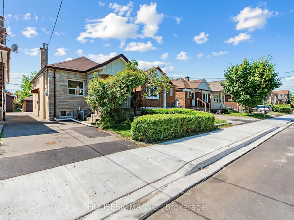 491 Hopewell Ave, Toronto, ON M6E 2S5