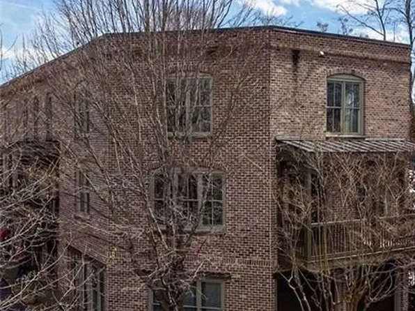 120 Green Oak Dr, Roswell, GA 30075