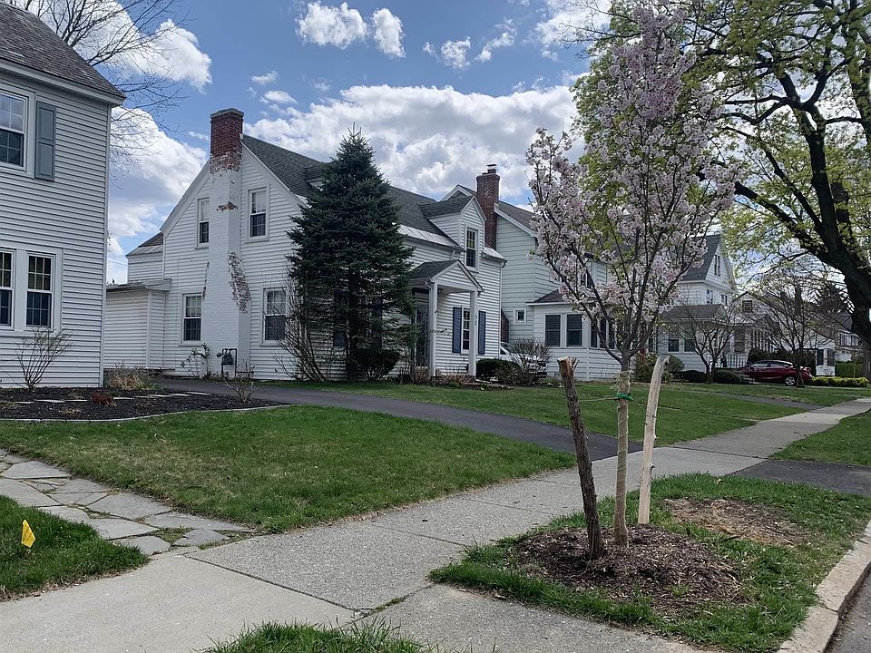 58 OAKWOOD Street, Albany, NY 12208 Zillow