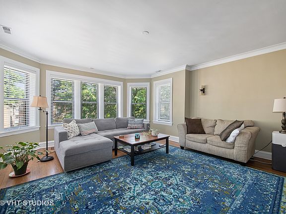 4th image of 6118 N Campbell Ave