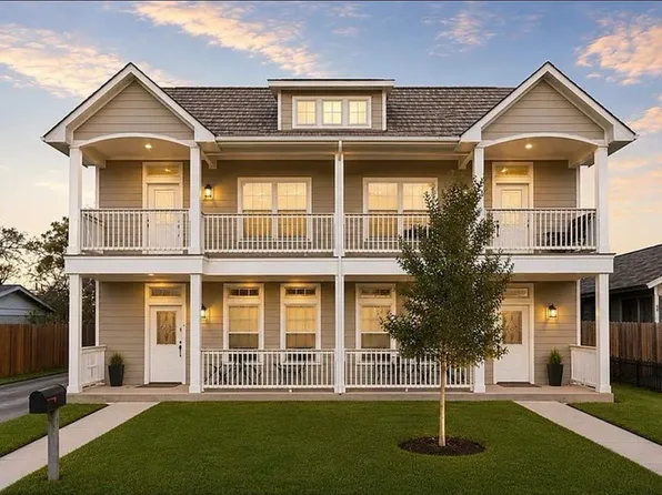 405 Ash St #B, College Station, TX 77840