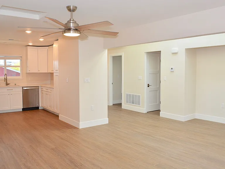 1315-1339 Lia Ln — Photo 17
