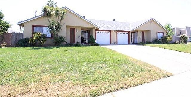 1st image of 7700 Loucreta Drive