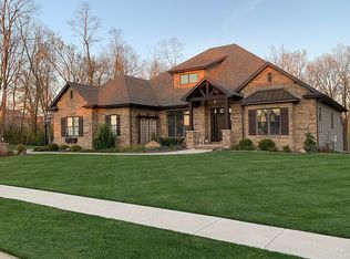 105 Ruth Ct, Washington, IL 61571