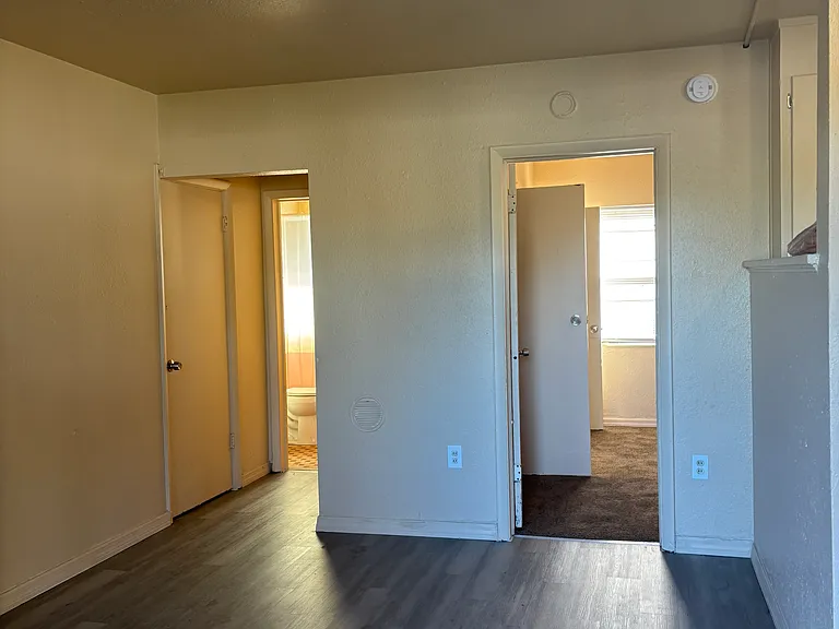 1835 18th Ave S #1835 — Photo 7