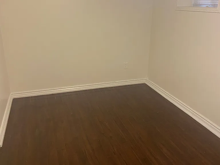 102 Orton Park Rd #BASEMENT — Photo 1