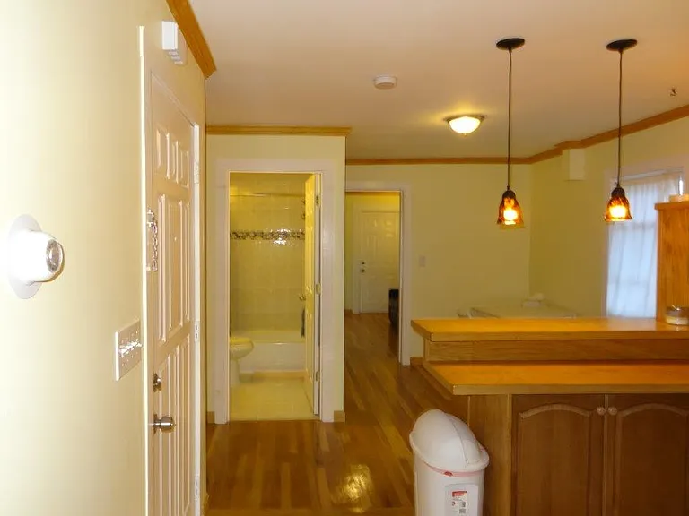 23 Andrew St #2 — Photo 5