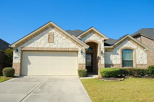 31208 Liberty Knoll Ln Photo 1