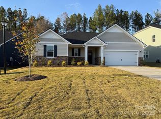 420 Lancashire Ct, Denver, NC 28037