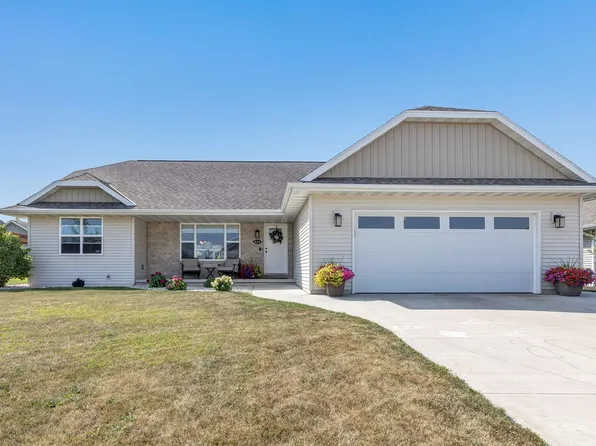854 Roth Rd, De Pere, WI 54115