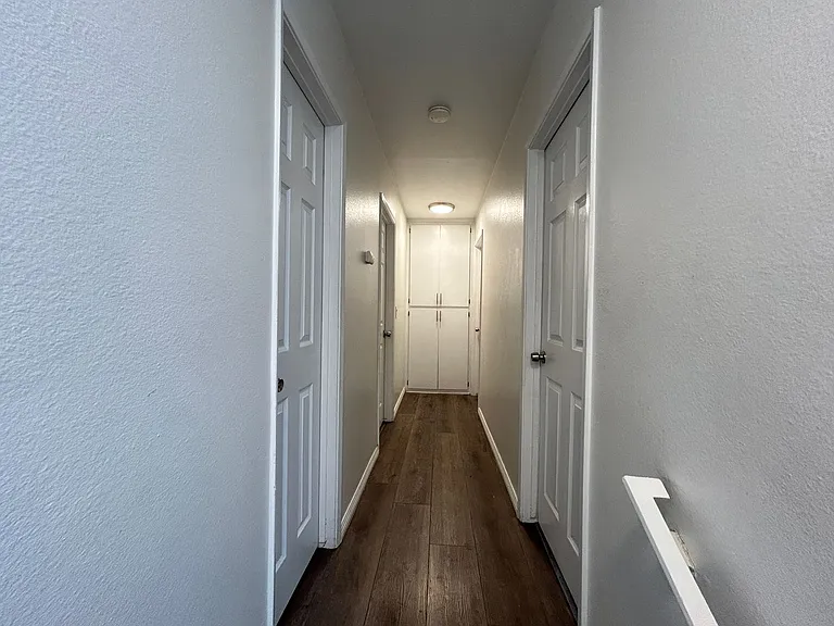 141 N Fonda St — Photo 16