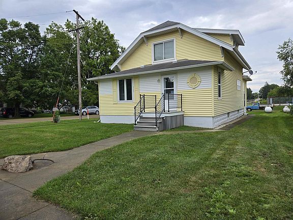 2nd image of 327 N Miller St