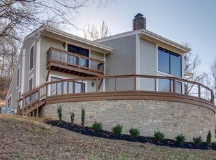 541 Natchez Bend Rd, Nashville, TN 37221