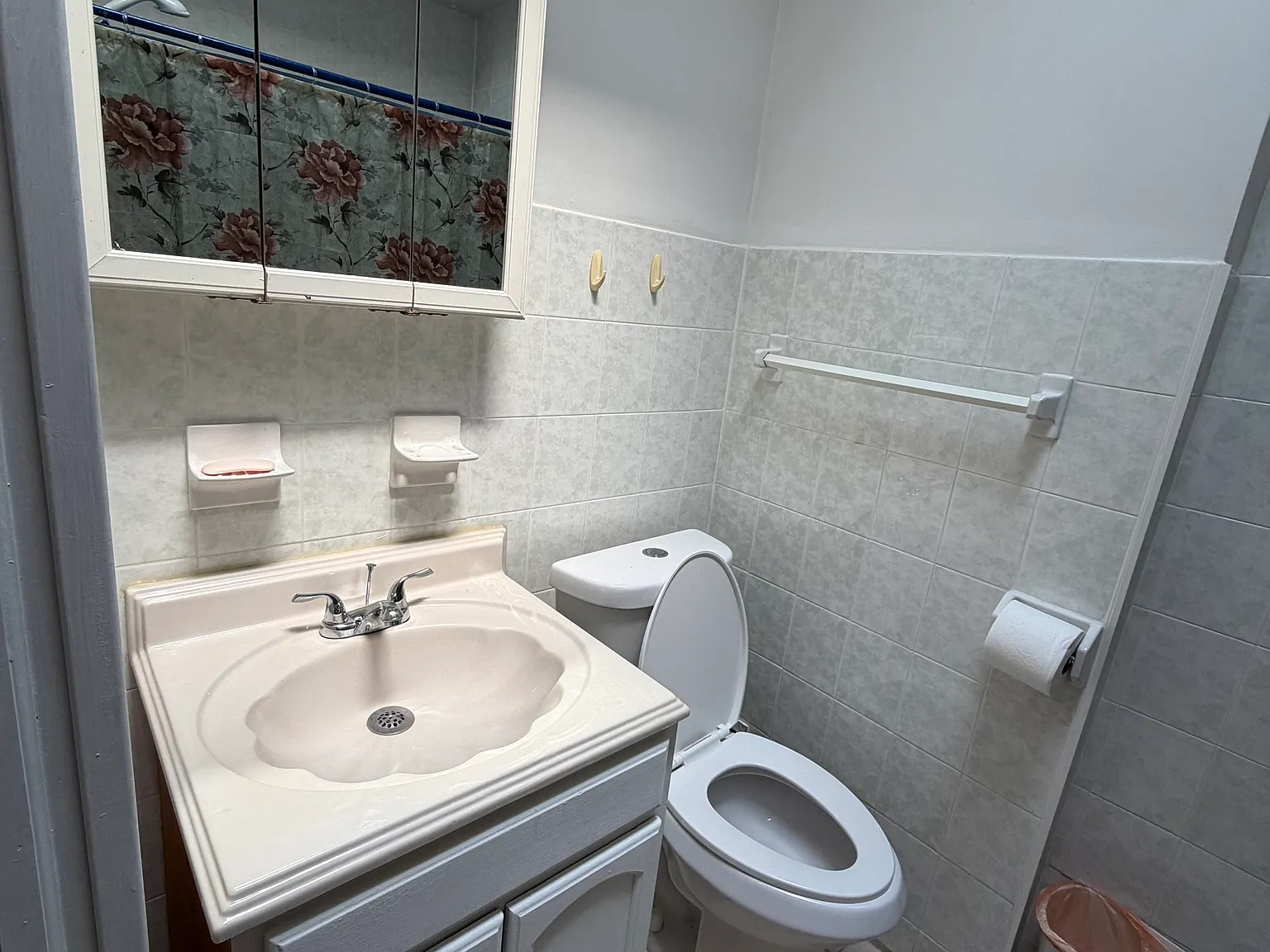 3 bed, 1200 sqft, $2,000 — Photo 4