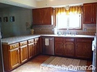 5th image of 14797 Chatham Dr