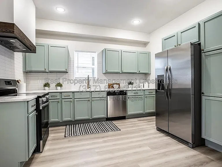 849 N Oakland Ave — Photo 15