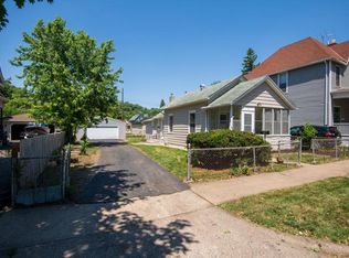 467 Goodhue St, Saint Paul, MN 55102