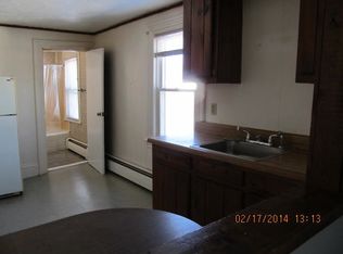 98 Front St APT 4, Waterville, ME 04901