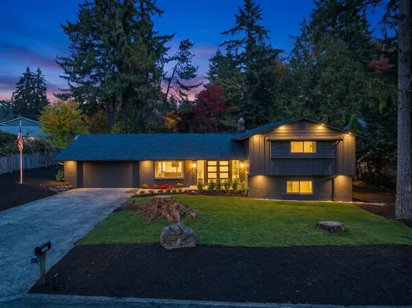 1025 Panorama Drive, Fircrest, WA 98466