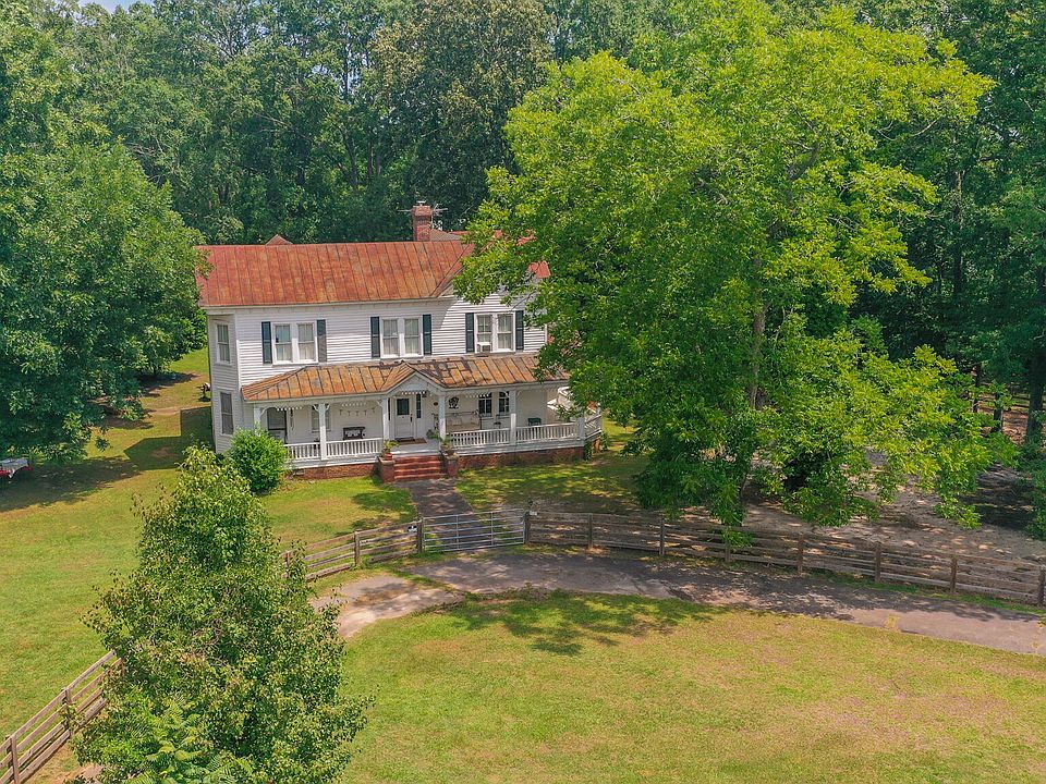 1002 W Main St, Ridge Spring, SC 29129 MLS 202825 Zillow