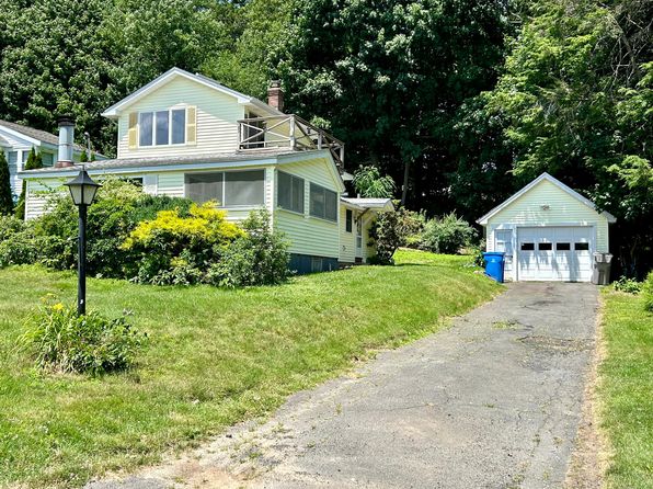 27 Donovan Ct, Bristol, CT 06010