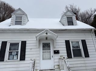 4 Chase St, Massena, NY 13662