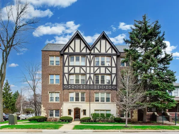 530 Washington Blvd APT 1W, Oak Park, IL 60302