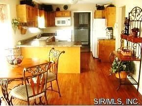 2nd image of 1209 Robert Dr