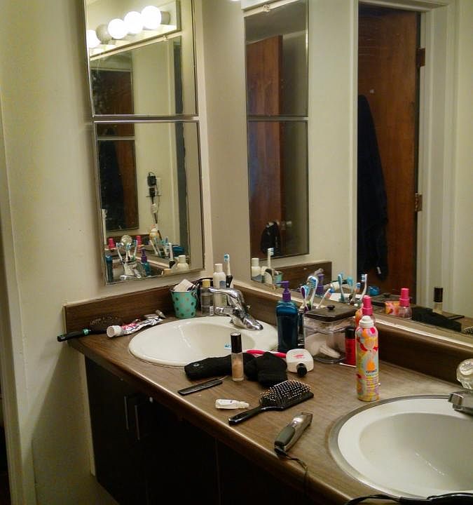 1st image of 820 Fuller St APT 104