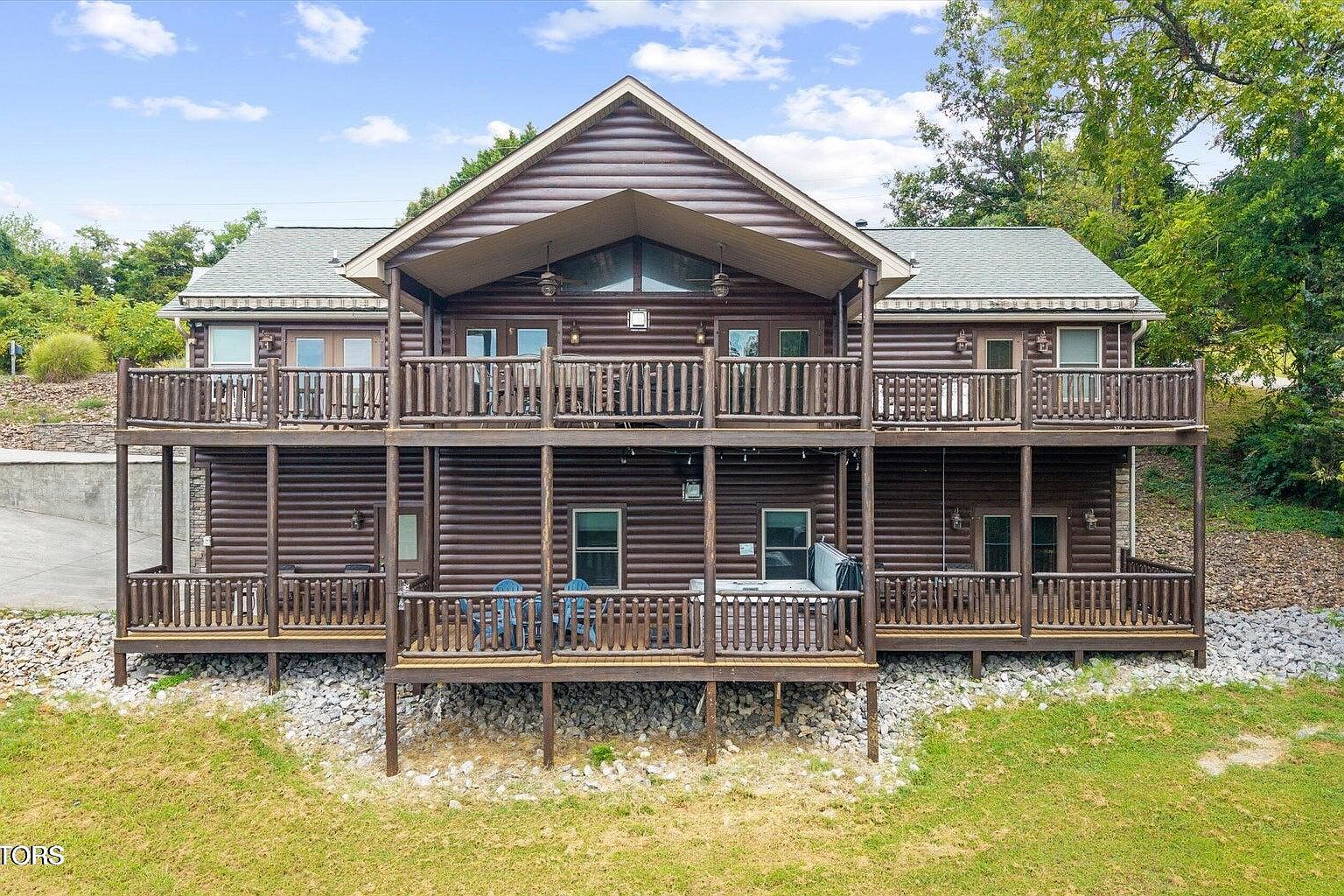wccf    ロケテ⭐︎P66      デラス 836 Sandra Way, Kodak, TN 37764 | Zillow