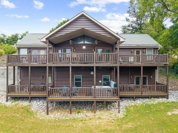 836 Sandra Way, Kodak, TN 37764