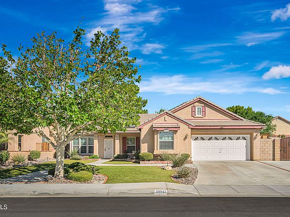 2nd image of 39943 Penina Way