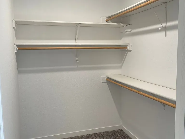 510-520 Morgan Ln #515 — Photo 25