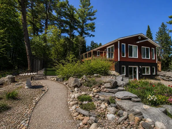 2981 White Lake Rd, McNab/braeside, ON K0A 3L0