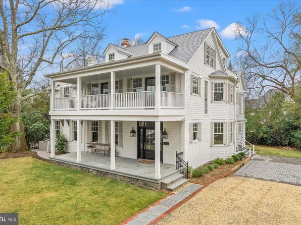 3612 N Glebe Rd, Arlington, VA 22207