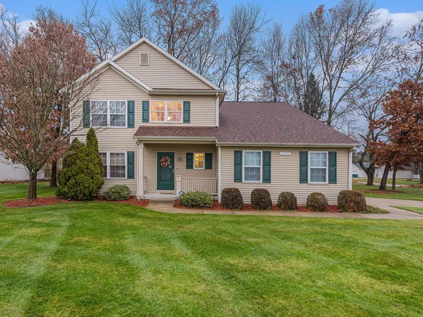 4610 Geneva Ave, Portage, MI 49024