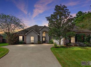 30795 La Madeline Ct, Denham Springs, LA 70726