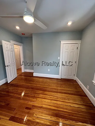 3 bed, 2.0 bath, $4,195 — Photo 4