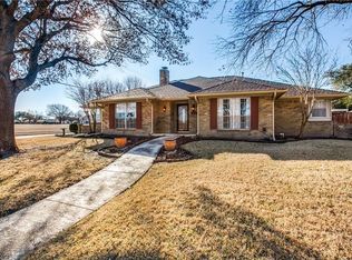 2700 Crow Valley Trl, Plano, TX 75023