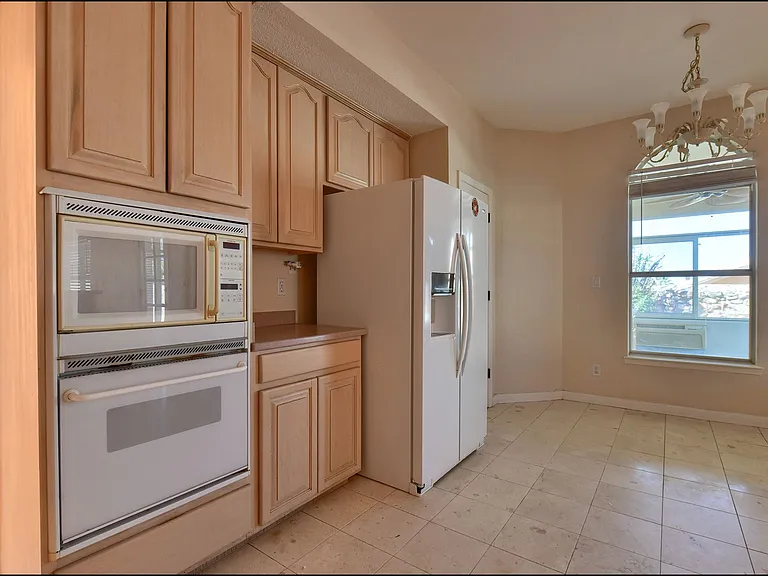 6123 La Posta Dr — Photo 12