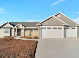 3722 E Zion Ln, Appleton, WI 54913