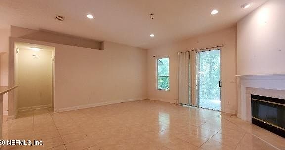 3rd image of 10213 Emma Lakes Dr