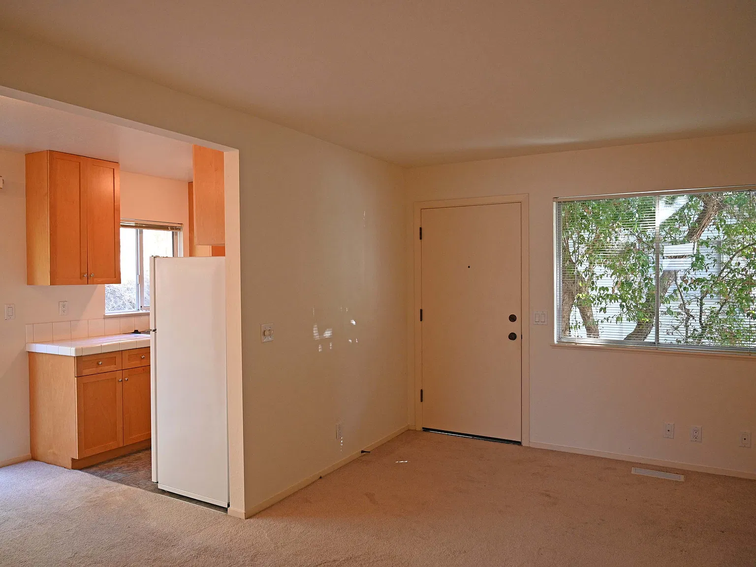 1 bed, 552 sqft, $2,450 — Photo 2