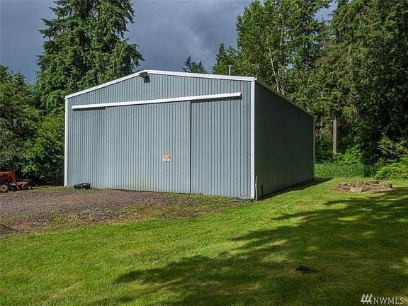 Set back on the back on the Property 