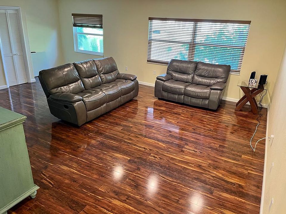 1st image of 1127 King Arthur Ct APT 313